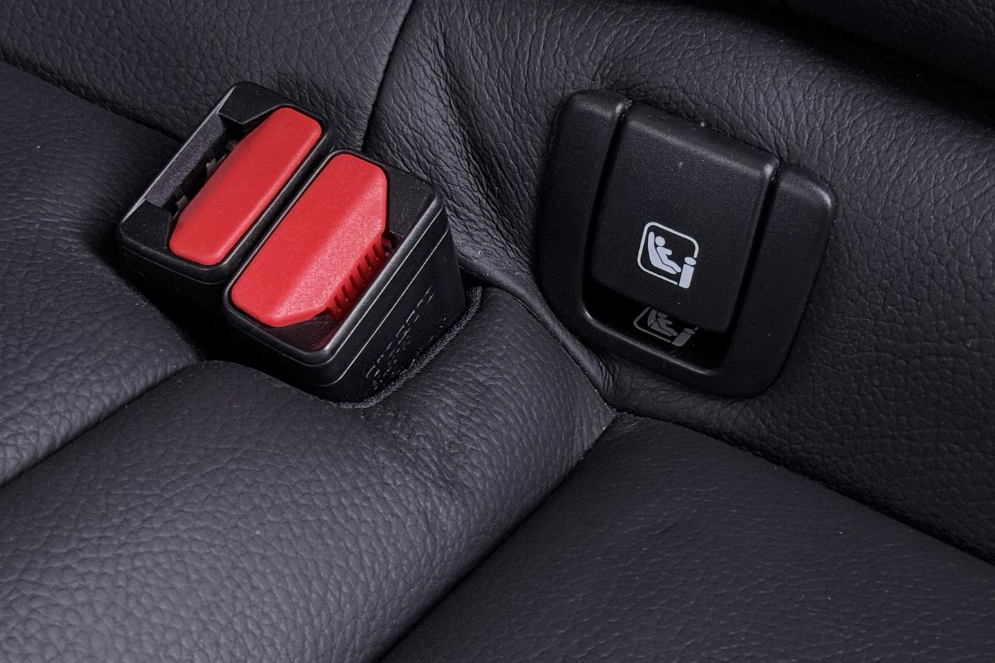 Volvo V60 T6 Plus Bright | Harman/Kardon | Trekhaak | 360° Camera | BLIS | Stoel+Stuurverwarming | Memory | Keyless | ACC