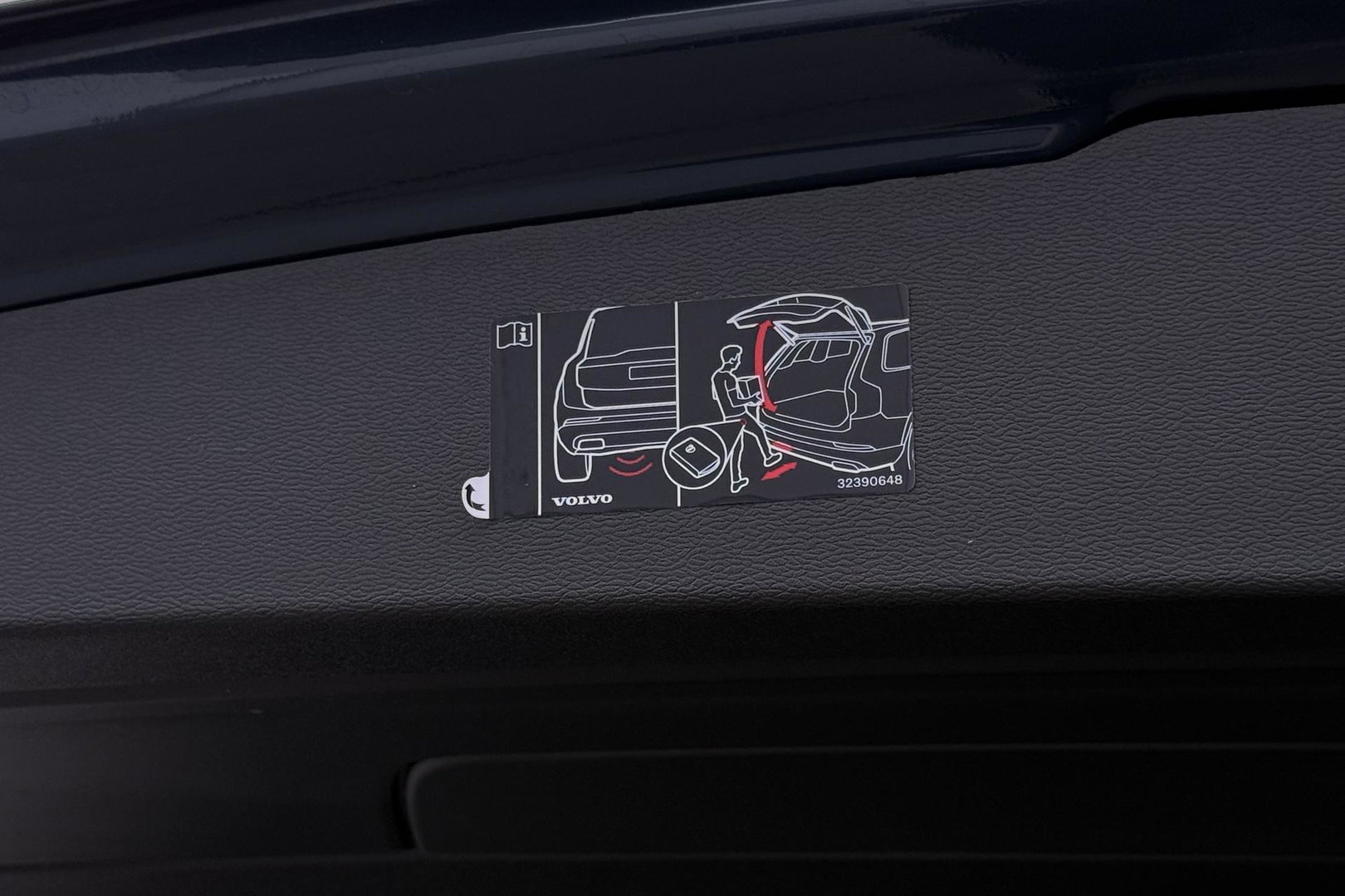 Volvo V60 T6 Plus Bright | Harman/Kardon | Trekhaak | 360° Camera | BLIS | Stoel+Stuurverwarming | Memory | Keyless | ACC
