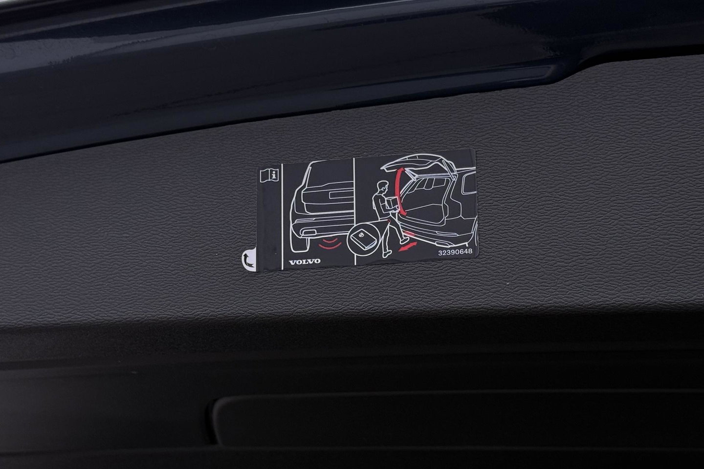 Volvo V60 T6 Plus Bright | Harman/Kardon | Trekhaak | 360° Camera | BLIS | Stoel+Stuurverwarming | Memory | Keyless | ACC