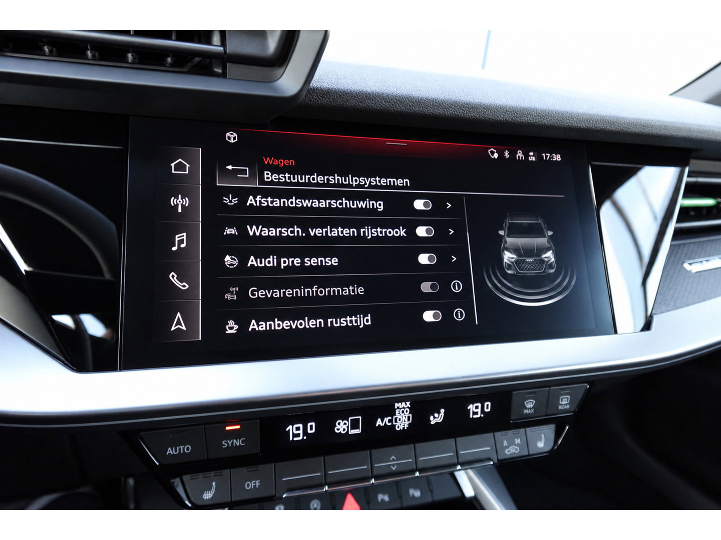 Audi RS3 Limousine 2.5 TFSI RS 3 quattro HULK CERAMIC PANO VOL'