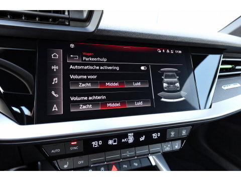Audi RS3 Limousine 2.5 TFSI RS 3 quattro HULK CERAMIC PANO VOL'