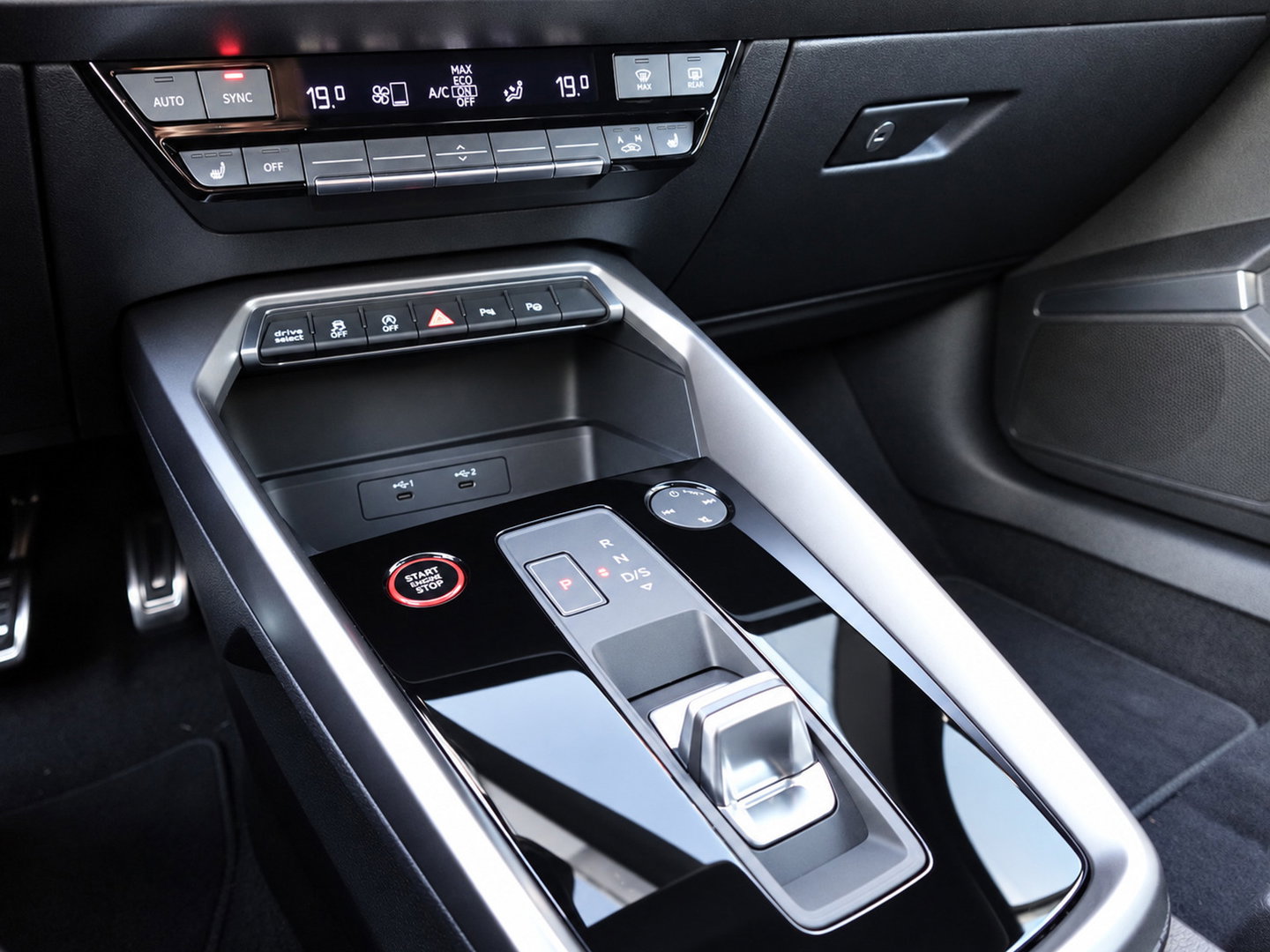 Audi RS3 Limousine 2.5 TFSI RS 3 quattro HULK CERAMIC PANO VOL'