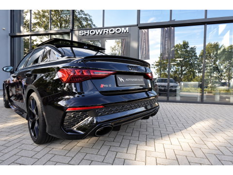 Audi RS3 Limousine 2.5 TFSI RS 3 quattro HULK CERAMIC PANO VOL'
