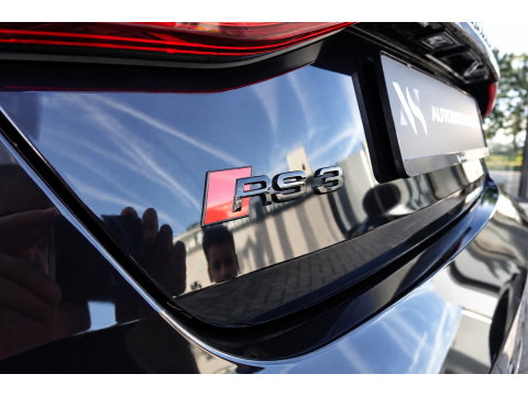Audi RS3 Limousine 2.5 TFSI RS 3 quattro HULK CERAMIC PANO VOL'