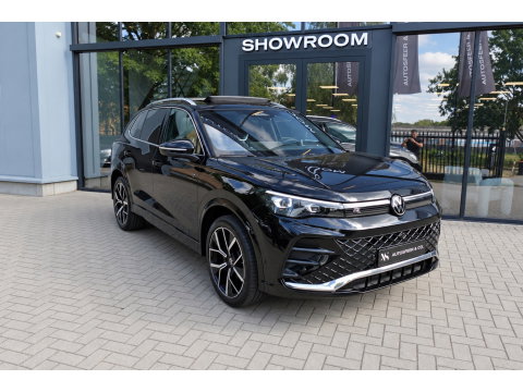 Volkswagen Tiguan 1.5 eTSI R-Line Business PANO KEYLESS H&K