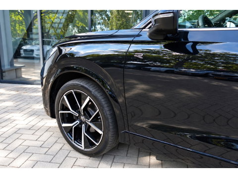 Volkswagen Tiguan 1.5 eTSI R-Line Business PANO KEYLESS H&K
