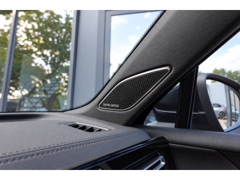 Volkswagen Tiguan 1.5 eTSI R-Line Business PANO KEYLESS H&K