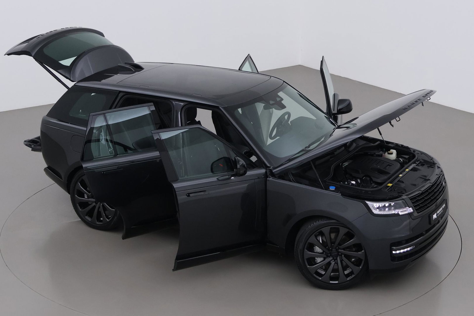 Land Rover Range Rover P550e HSE | 23 Inch SV-Bespoke | Panoramadak | Meridian 3D | Shadow Exterior Pack | Massage | 360° Camera