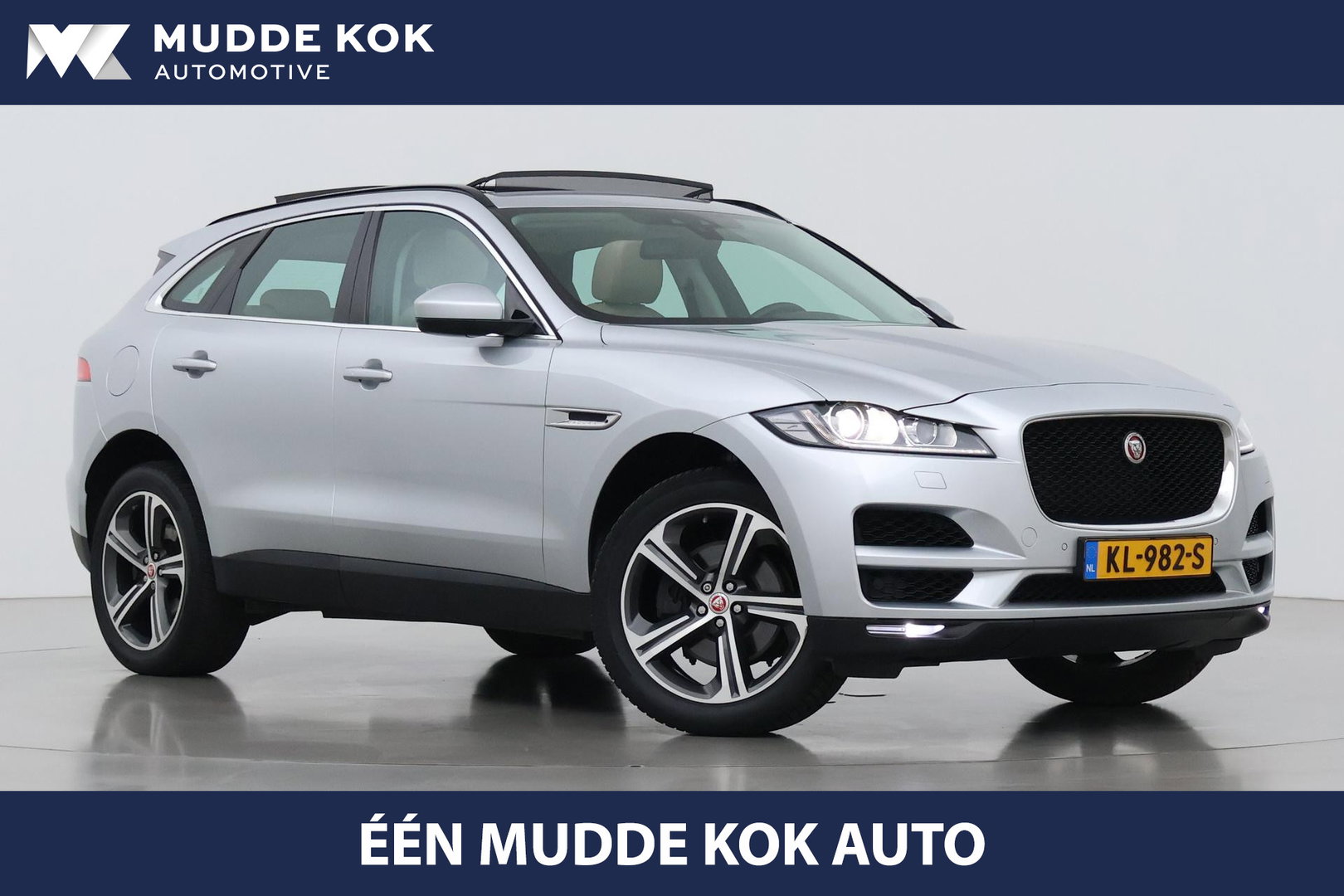 Jaguar F-PACE 3.0 S AWD 30d | Panoramadak | Trekhaak | Meridian | Stoelventilatie | Keyless | Stoel+achterbankverwarming | Camera