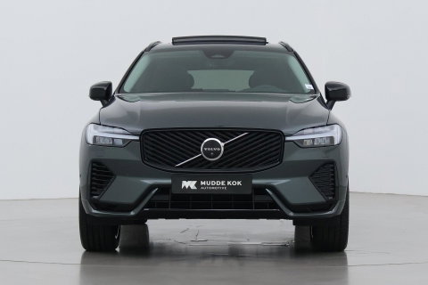 Volvo XC60 T8 Ultra Dark | Harman/Kardon | Trekhaak | Panoramadak | 360° Camera | Head-Up | Stoel+Stuurverwarming | ACC