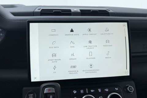 Land Rover Defender 2.0 P300e 110 X-Dynamic HSE | SATIN | Luchtvering | Panoramadak | Trekhaak | 360° Camera | Meridian Surround | Stoelventilatie | 22 Inch