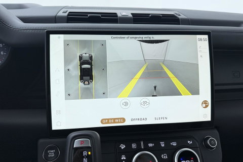 Land Rover Defender 2.0 P300e 110 X-Dynamic HSE | SATIN | Luchtvering | Panoramadak | Trekhaak | 360° Camera | Meridian Surround | Stoelventilatie | 22 Inch