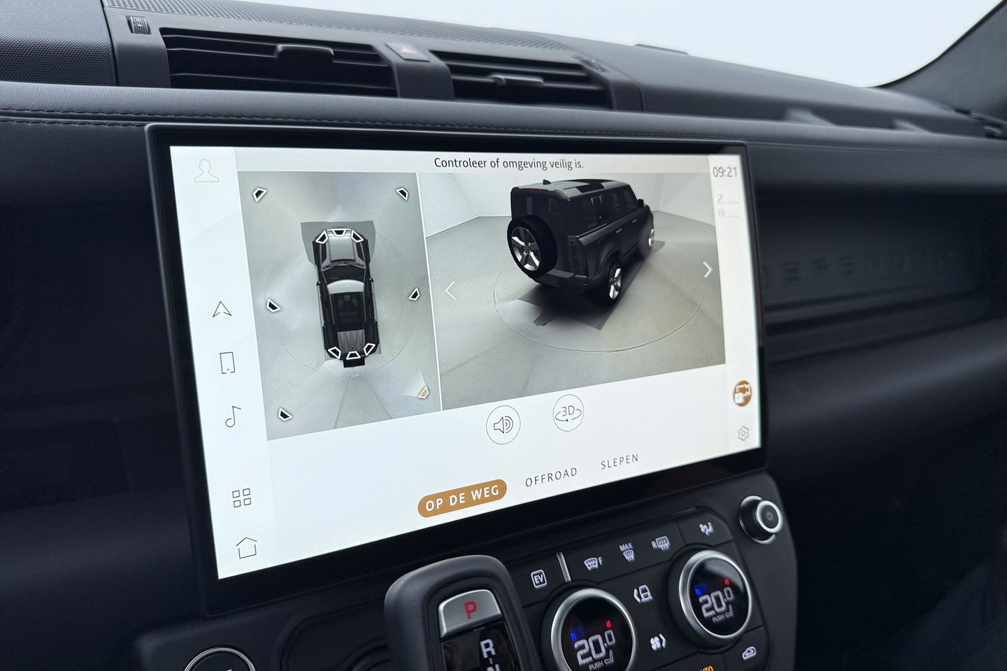 Land Rover Defender 110 P300e X-Dynamic HSE | SATIN | Luchtvering | Panoramadak | Trekhaak | 360° Camera | Meridian Surround | Stoelventilatie | 22 Inch