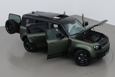 Land Rover Defender 110 P300e X-Dynamic HSE | SATIN | Luchtvering | Panoramadak | Trekhaak | 360° Camera | Meridian Surround | Stoelventilatie | 22 Inch