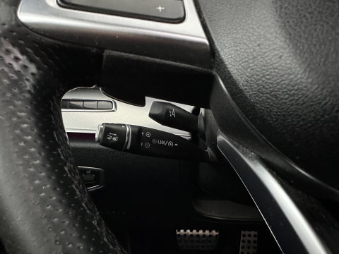 Mercedes-Benz E-Klasse Coupé 220 d AMG-Styling Premium Plus Aut. *PANO | LEATHER-MICROFIBRE | BURMESTER | ADAPTIVE-CRUISE | BLINDSPOT | MULTIBEAM-LED | MEMORY-PACK | TOPVIEW | KEYLESS | HEATED-SPORTSEATS | WIDESCREEN | AMBIENTLIGHT | SHIFTPADDLES | ..