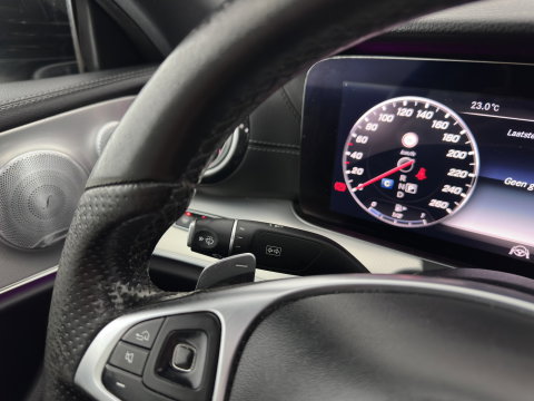Mercedes-Benz E-Klasse Coupé 220 d AMG-Styling Premium Plus Aut. *PANO | LEATHER-MICROFIBRE | BURMESTER | ADAPTIVE-CRUISE | BLINDSPOT | MULTIBEAM-LED | MEMORY-PACK | TOPVIEW | KEYLESS | HEATED-SPORTSEATS | WIDESCREEN | AMBIENTLIGHT | SHIFTPADDLES | ..