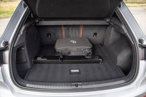 Audi Q3 45 TFSI e edition VIRTUAL COCKPIT / CRUISE CONTROLE / AIRCO / BRUIN LEER / PHEV