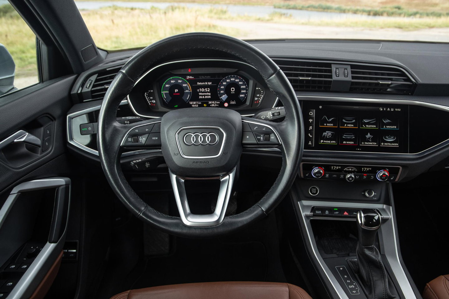 Audi Q3 45 TFSI e edition VIRTUAL COCKPIT / CRUISE CONTROLE / AIRCO / BRUIN LEER / PHEV