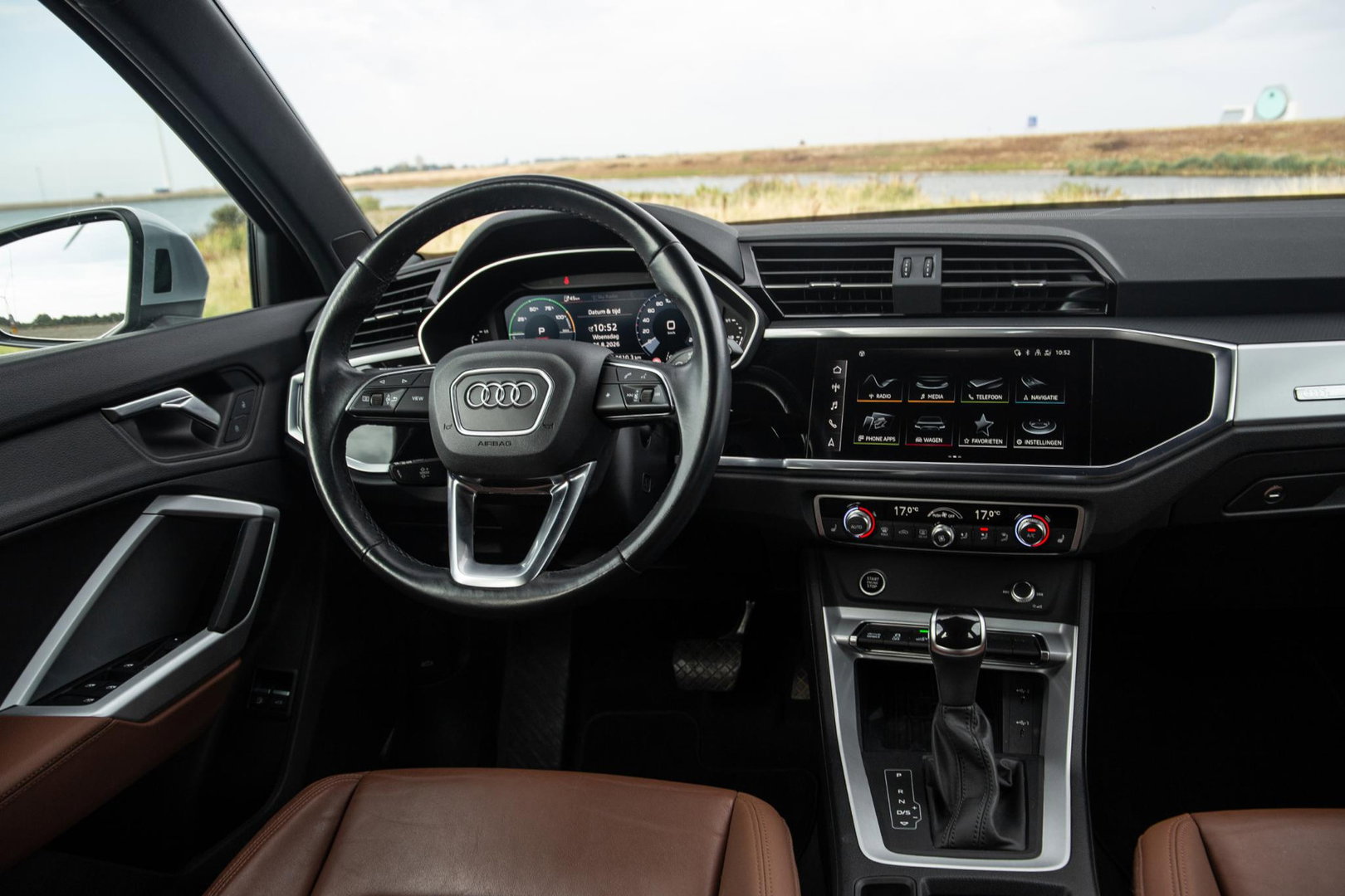 Audi Q3 45 TFSI e edition VIRTUAL COCKPIT / CRUISE CONTROLE / AIRCO / BRUIN LEER / PHEV