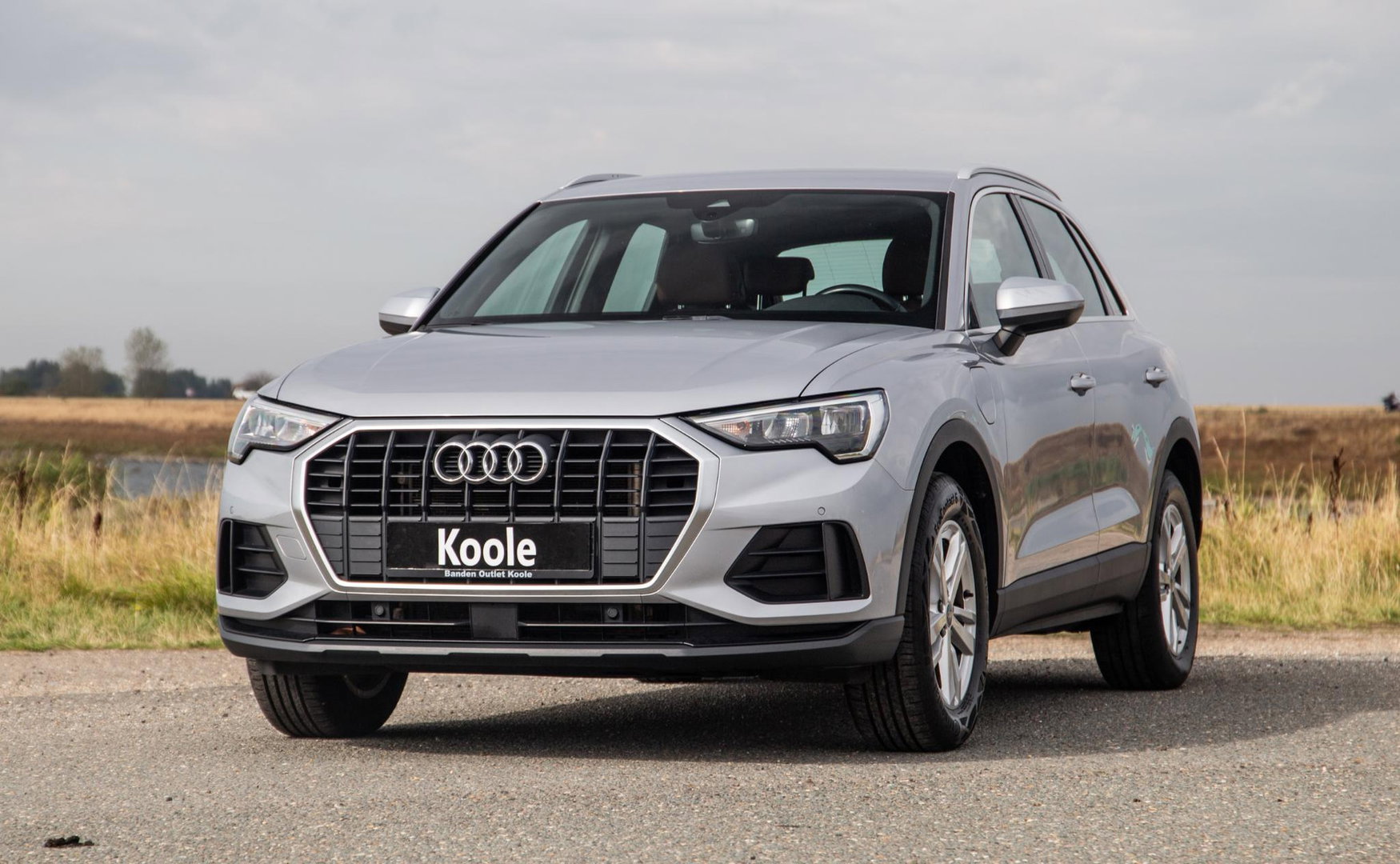 Audi Q3 45 TFSI e edition VIRTUAL COCKPIT / CRUISE CONTROLE / AIRCO / BRUIN LEER / PHEV