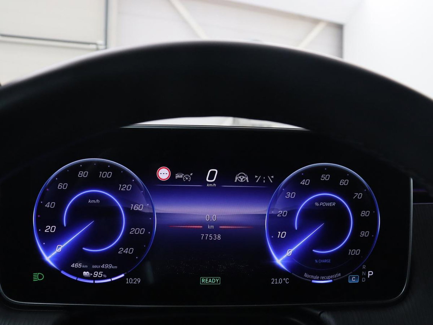 Mercedes-Benz EQE SUV 350 4Matic AMG Line 91 kWh | 97.1% | Panoramadak | Trekhaak | Head up | 360 camera | Adaptive cruise | Stoelkoeling | Memory |