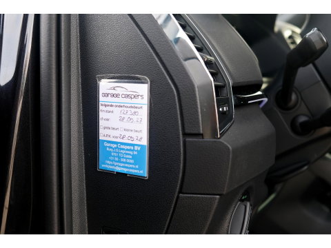 Škoda Karoq 1.5 TSI ACT Sportline | PANO | TREKHAAK | APPLE CAR PLAY | 19" VELGEN