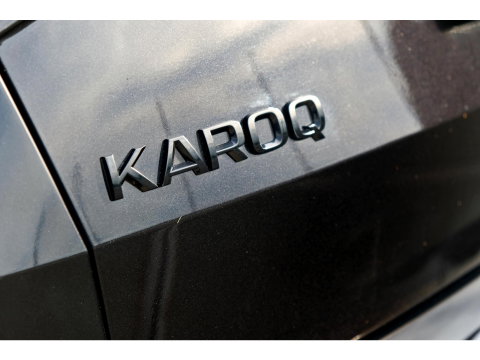 Škoda Karoq 1.5 TSI ACT Sportline | PANO | TREKHAAK | APPLE CAR PLAY | 19" VELGEN