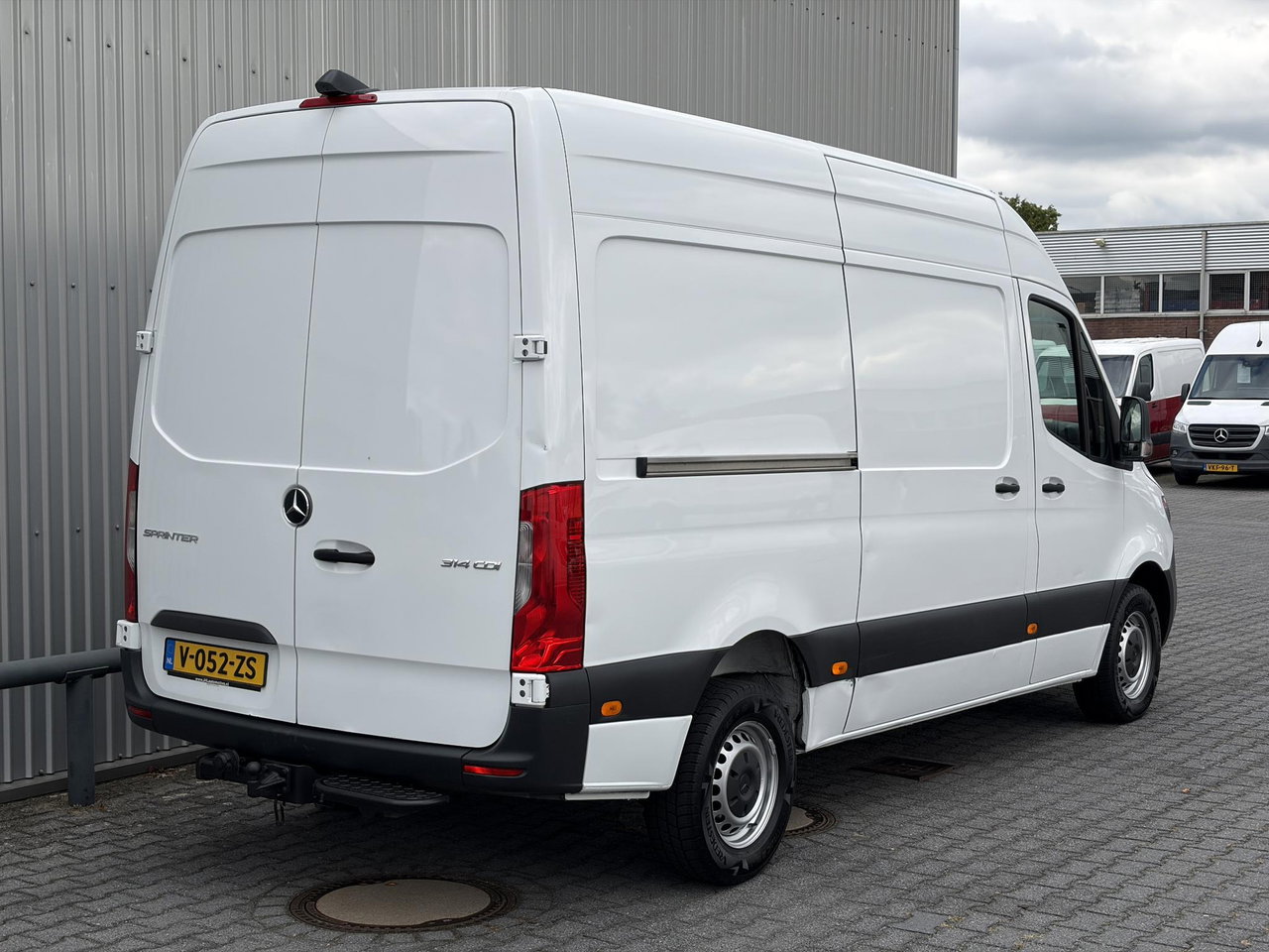 Mercedes-Benz Sprinter
