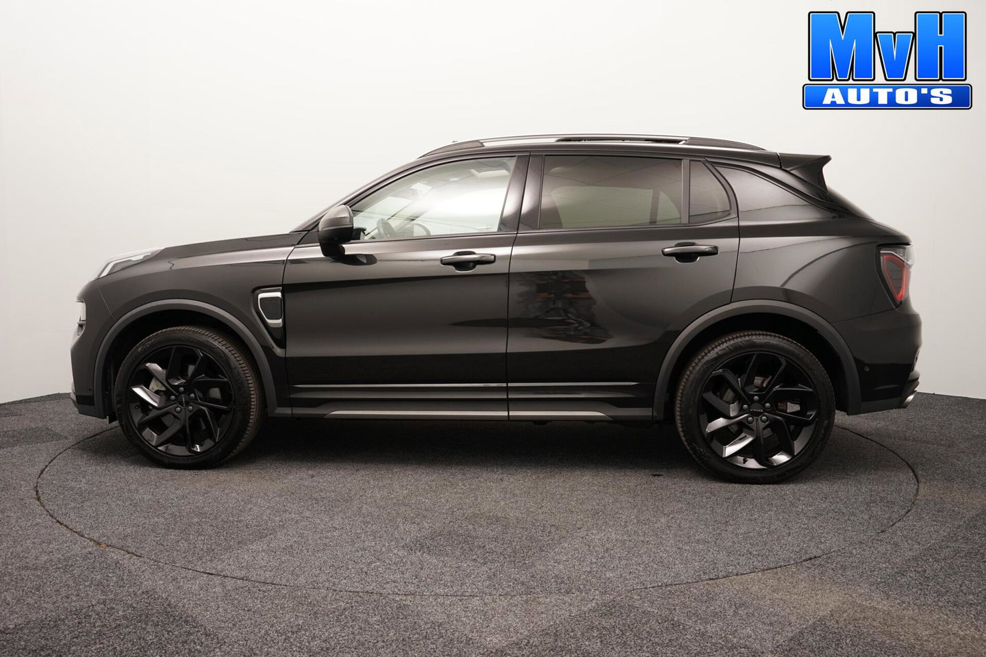 Lynk & Co 01 1.5 PHEV|FULL BLACK XL|LEER|NAP|PANO