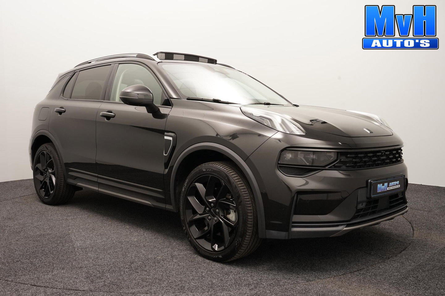 Lynk & Co 01 1.5 PHEV|FULL BLACK XL|LEER|NAP|PANO