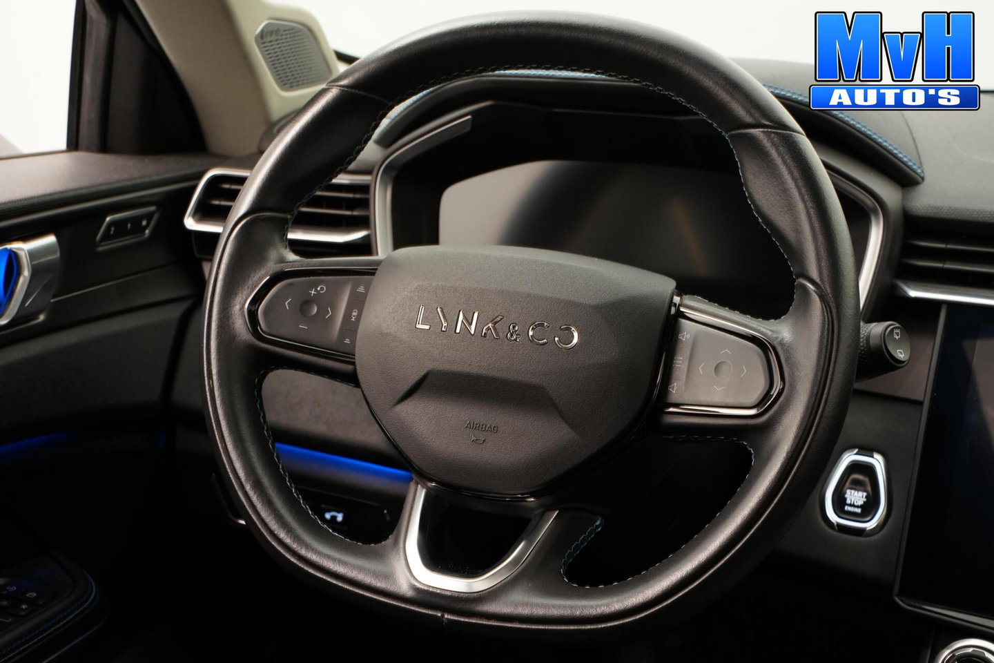 Lynk & Co 01 1.5 PHEV|FULL BLACK XL|LEER|NAP|PANO