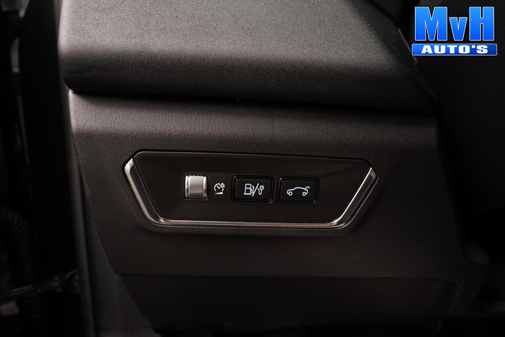 Lynk & Co 01 1.5 PHEV|FULL BLACK XL|LEER|NAP|PANO