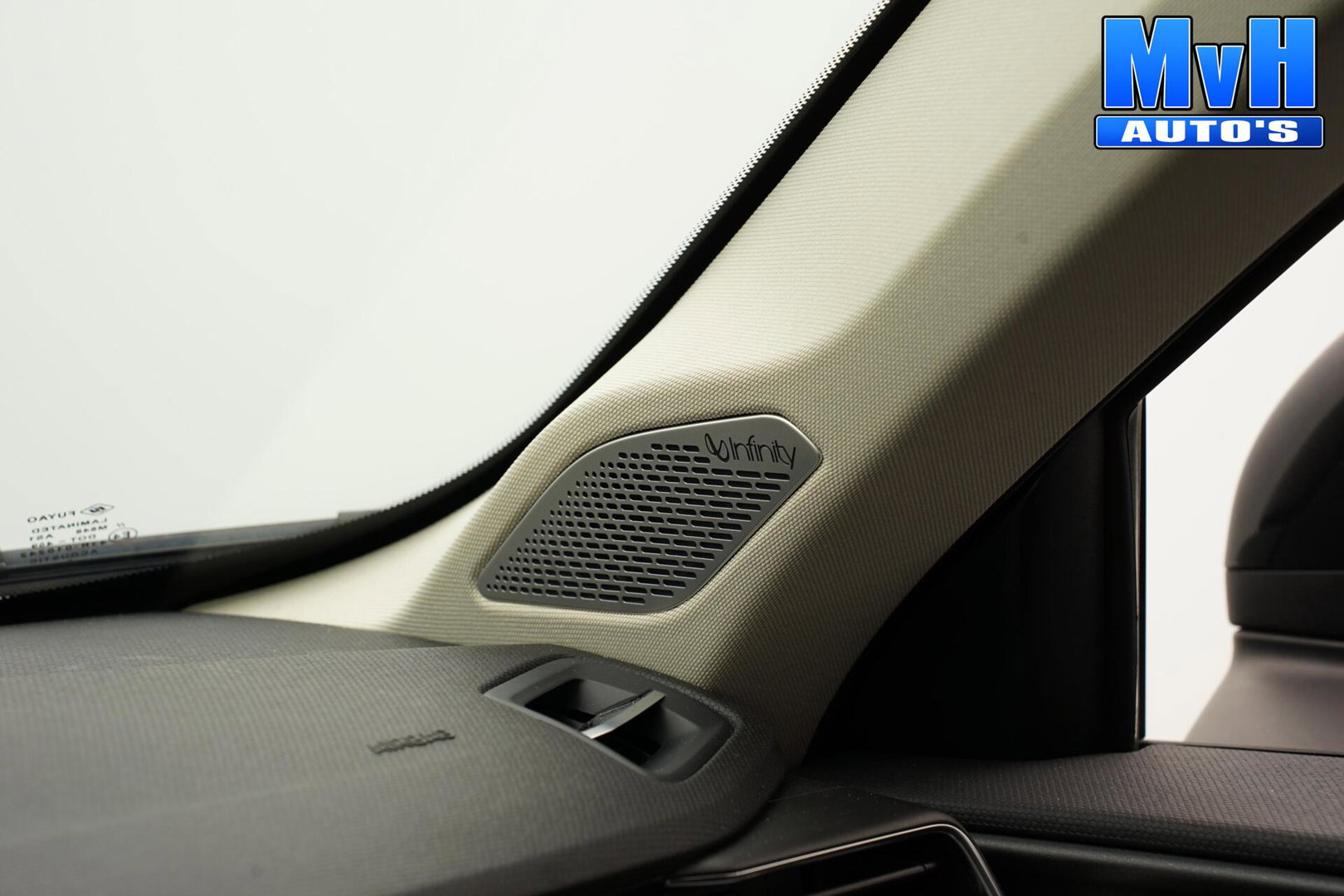 Lynk & Co 01 1.5 PHEV|FULL BLACK XL|LEER|NAP|PANO