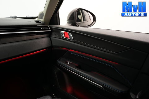 Lynk & Co 01 1.5 PHEV|FULL BLACK XL|LEER|NAP|PANO