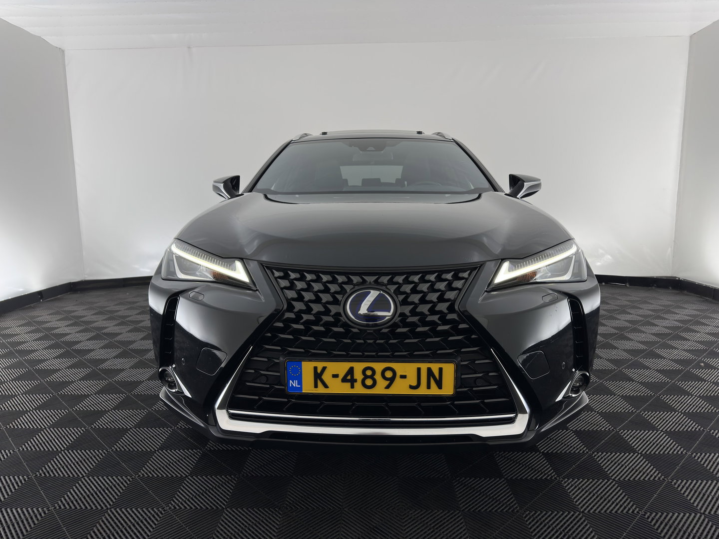 Lexus UX 300e Luxury 54 kWh (INCL.BTW)  Aut. *PANO | LEATHER | FULL-LED | ADAPTIVE-CRUISE | CAMERA | KEYLESS | NAVI-FULLMAP | DAB+ | PRIVACY-GLASS | ECC | PDC | 17''ALU*