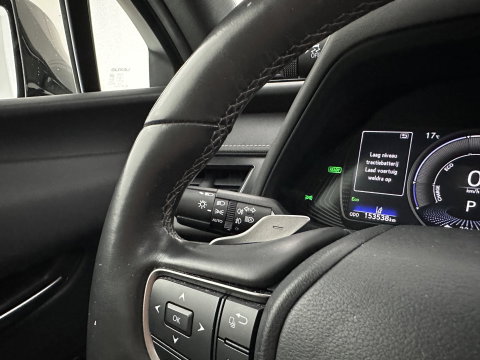 Lexus UX 300e Luxury 54 kWh (INCL.BTW)  Aut. *PANO | LEATHER | FULL-LED | ADAPTIVE-CRUISE | CAMERA | KEYLESS | NAVI-FULLMAP | DAB+ | PRIVACY-GLASS | ECC | PDC | 17''ALU*