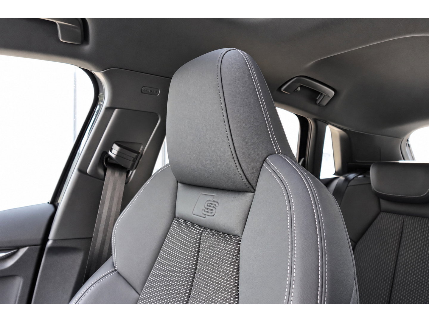 Audi S3 Sportback 2.0 TFSI S3 quattro PANO MATRIX KEYLESS B&O'