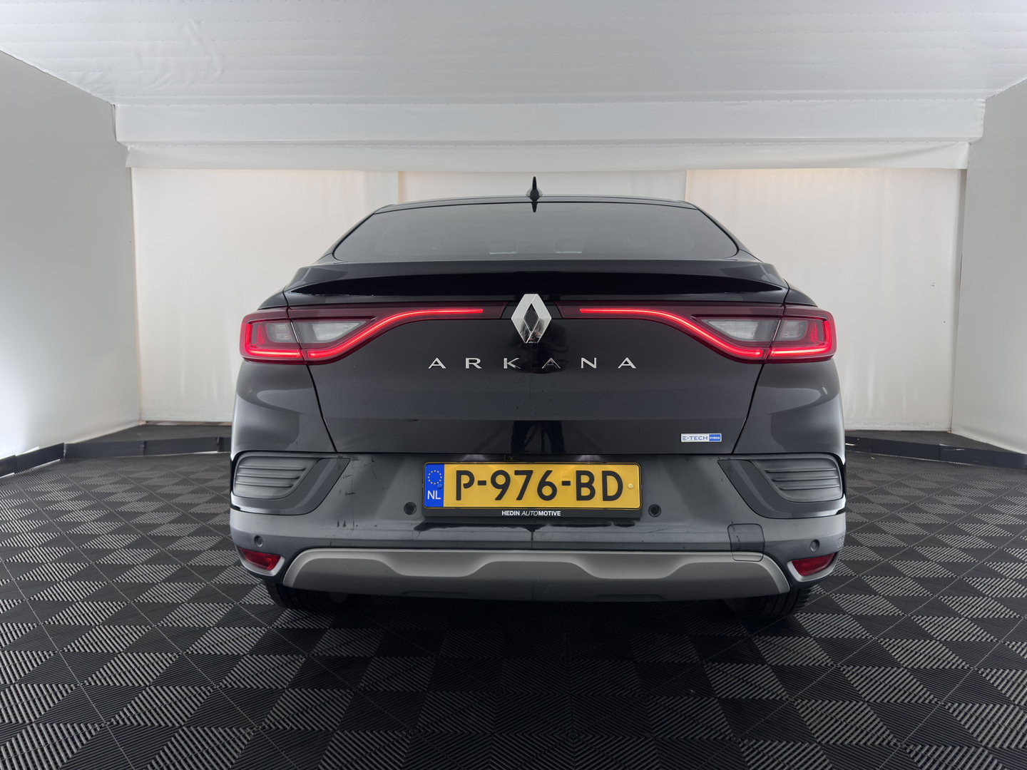 Renault Arkana 1.6 E-Tech Hybrid 145 Intens (INCL-BTW) *AUT | LEATHER-MICROFIBRE | FULL-LED | DIGI-COCKPIT | LANE-ASSIST | BLIND-SPOT | NAVI-FULLMAP | AMBIENT-LIGHT | CAMERA | KEYLESS | DAB+ | COMFORT-SEATS | PRVACY-GLASS | 18''ALU*
