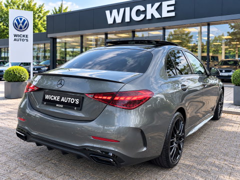 Mercedes-Benz C-Klasse 300 e AMG Line Panorama Camera Burmester