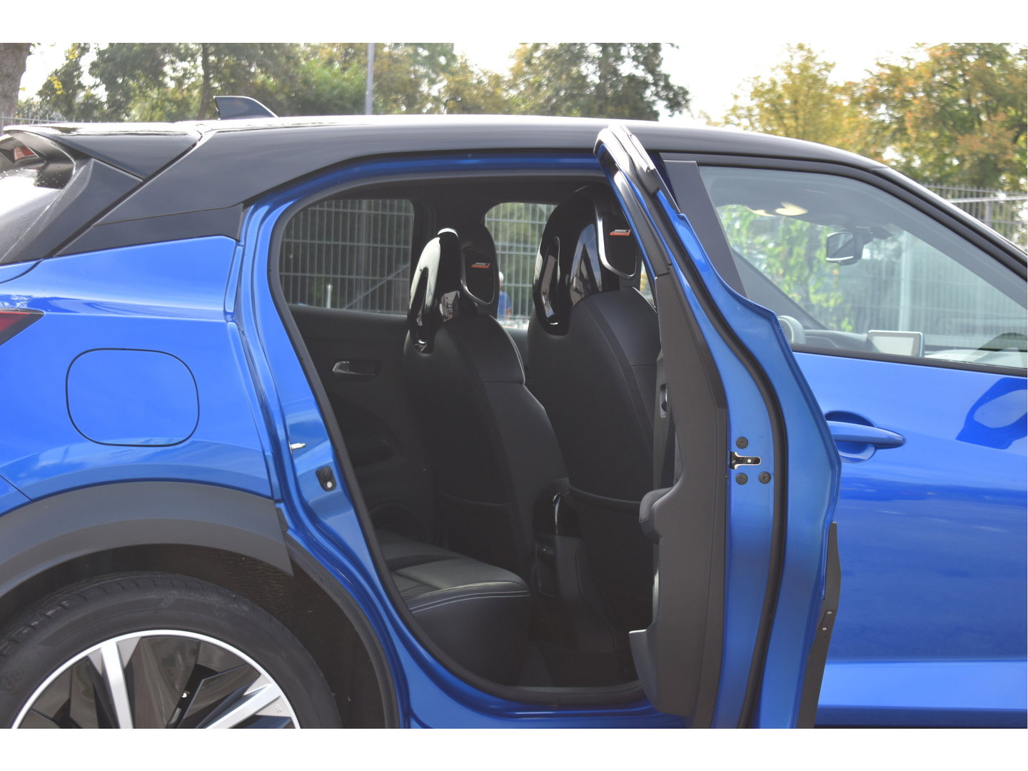 Nissan Juke 1.6 Hybrid N-Design 143 pk Technology Pack Two-Tone | NL-Auto | 1ste eigenaar | BOSE | Keyless | Trekhaak | 360 gr.camera | Full LED