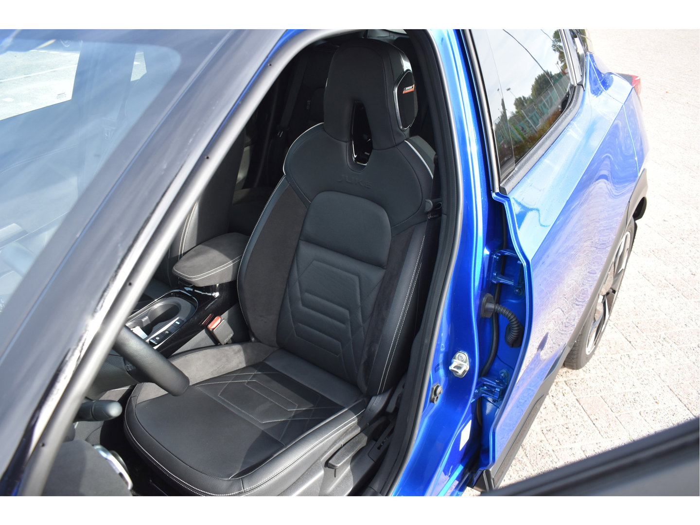 Nissan Juke 1.6 Hybrid N-Design 143 pk Technology Pack Two-Tone | NL-Auto | 1ste eigenaar | BOSE | Keyless | Trekhaak | 360 gr.camera | Full LED