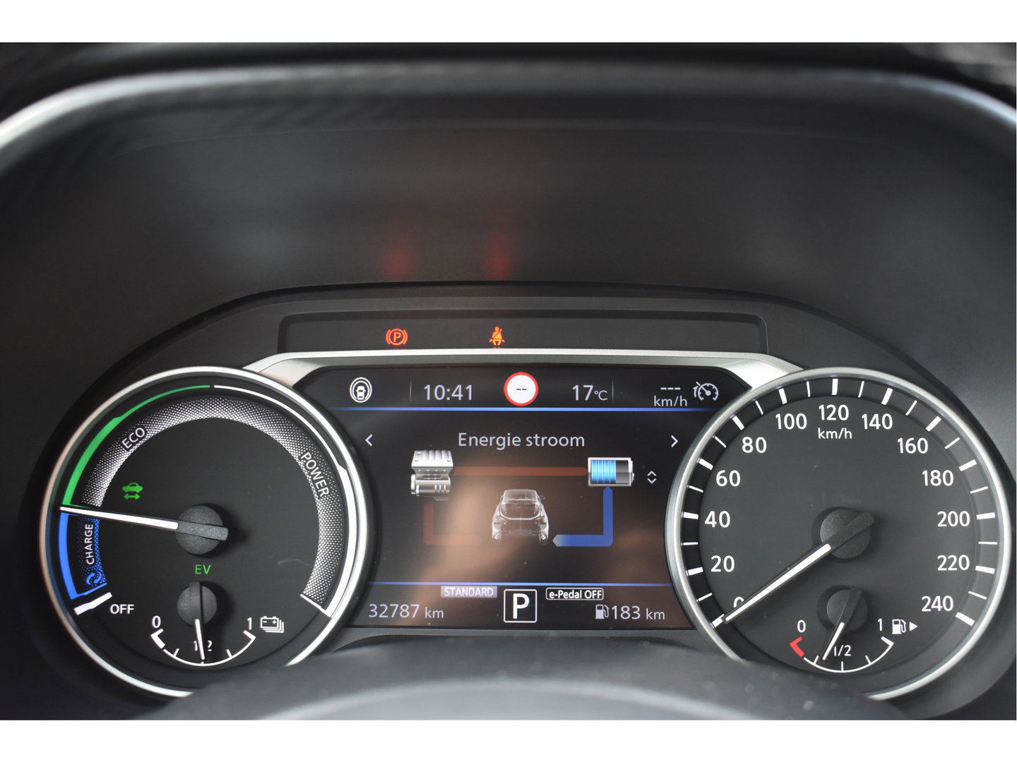 Nissan Juke 1.6 Hybrid N-Design 143 pk Technology Pack Two-Tone | NL-Auto | 1ste eigenaar | BOSE | Keyless | Trekhaak | 360 gr.camera | Full LED