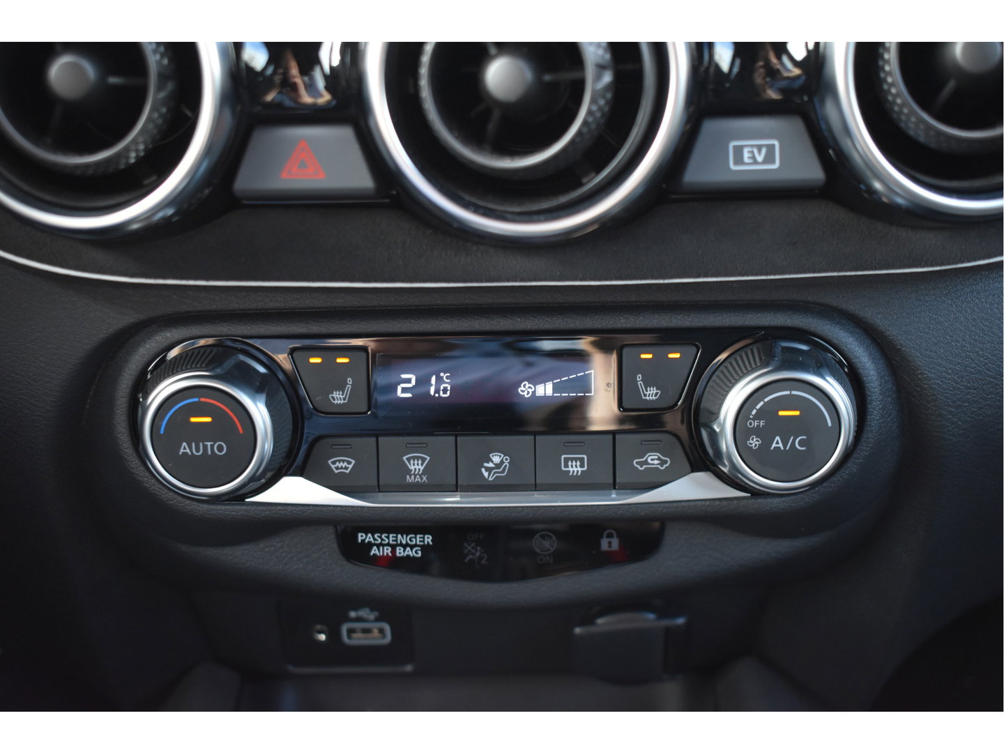 Nissan Juke 1.6 Hybrid N-Design 143 pk Technology Pack Two-Tone | NL-Auto | 1ste eigenaar | BOSE | Keyless | Trekhaak | 360 gr.camera | Full LED