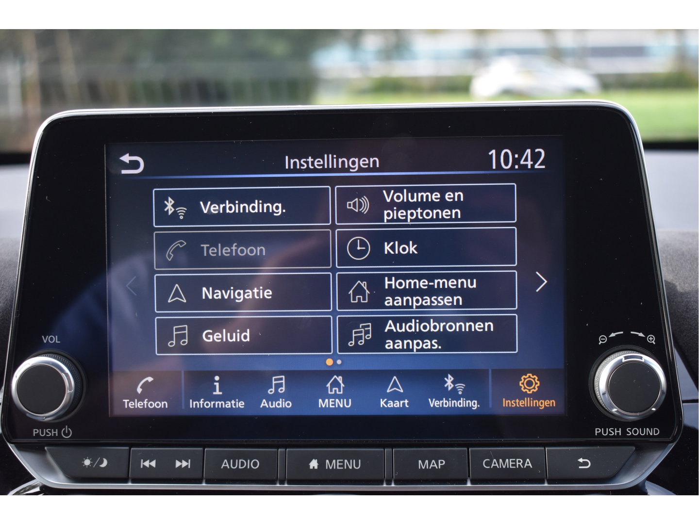 Nissan Juke 1.6 Hybrid N-Design 143 pk Technology Pack Two-Tone | NL-Auto | 1ste eigenaar | BOSE | Keyless | Trekhaak | 360 gr.camera | Full LED