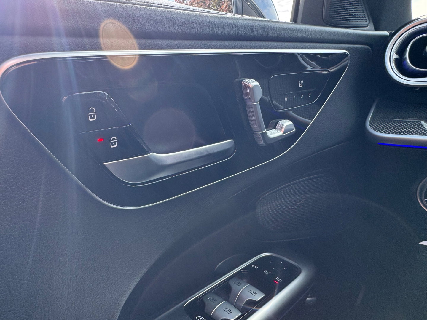 Mercedes-Benz C-Klasse 300 e AMG Line Panorama Camera Burmester