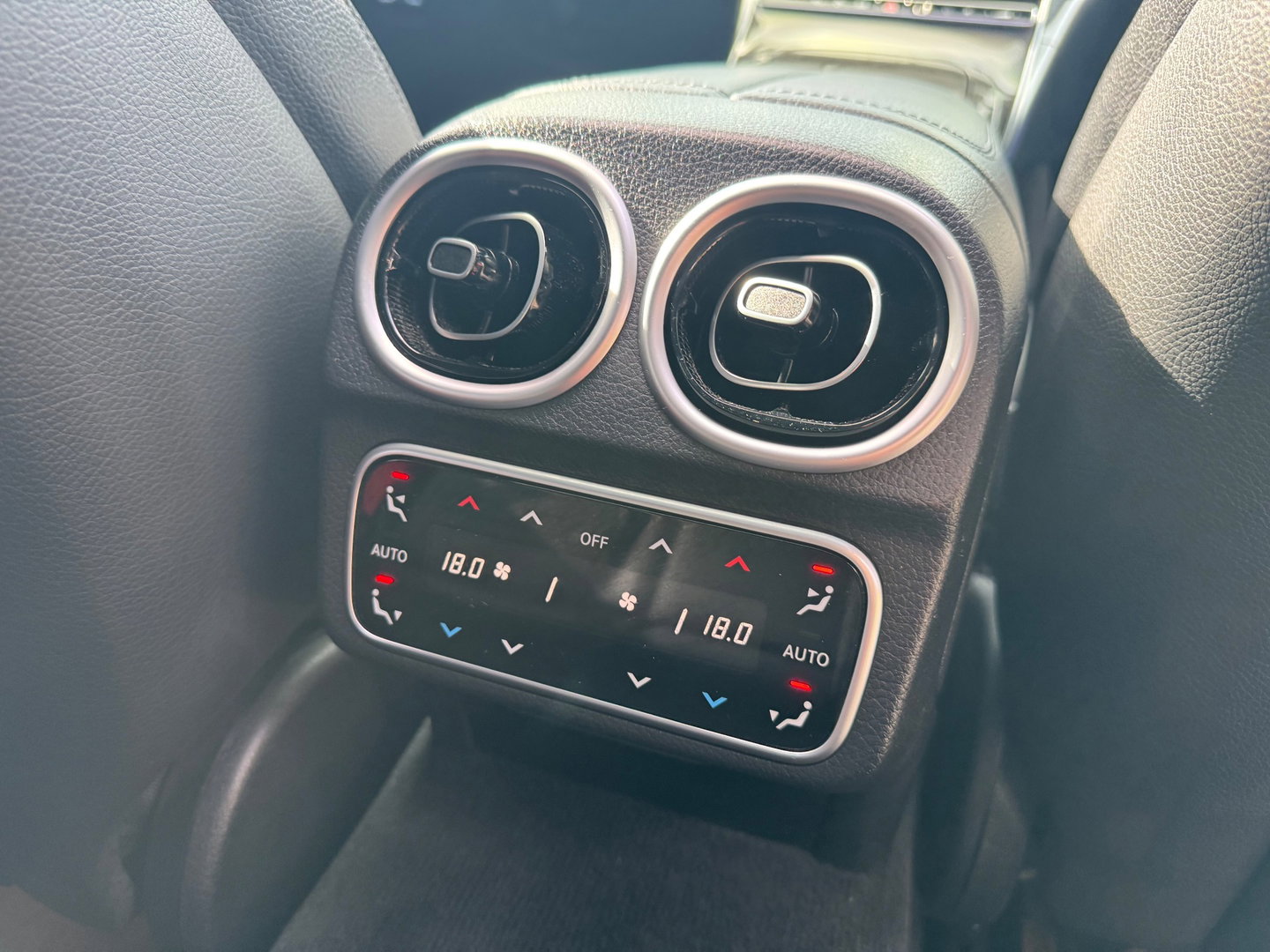 Mercedes-Benz C-Klasse 300 e AMG Line Panorama Camera Burmester