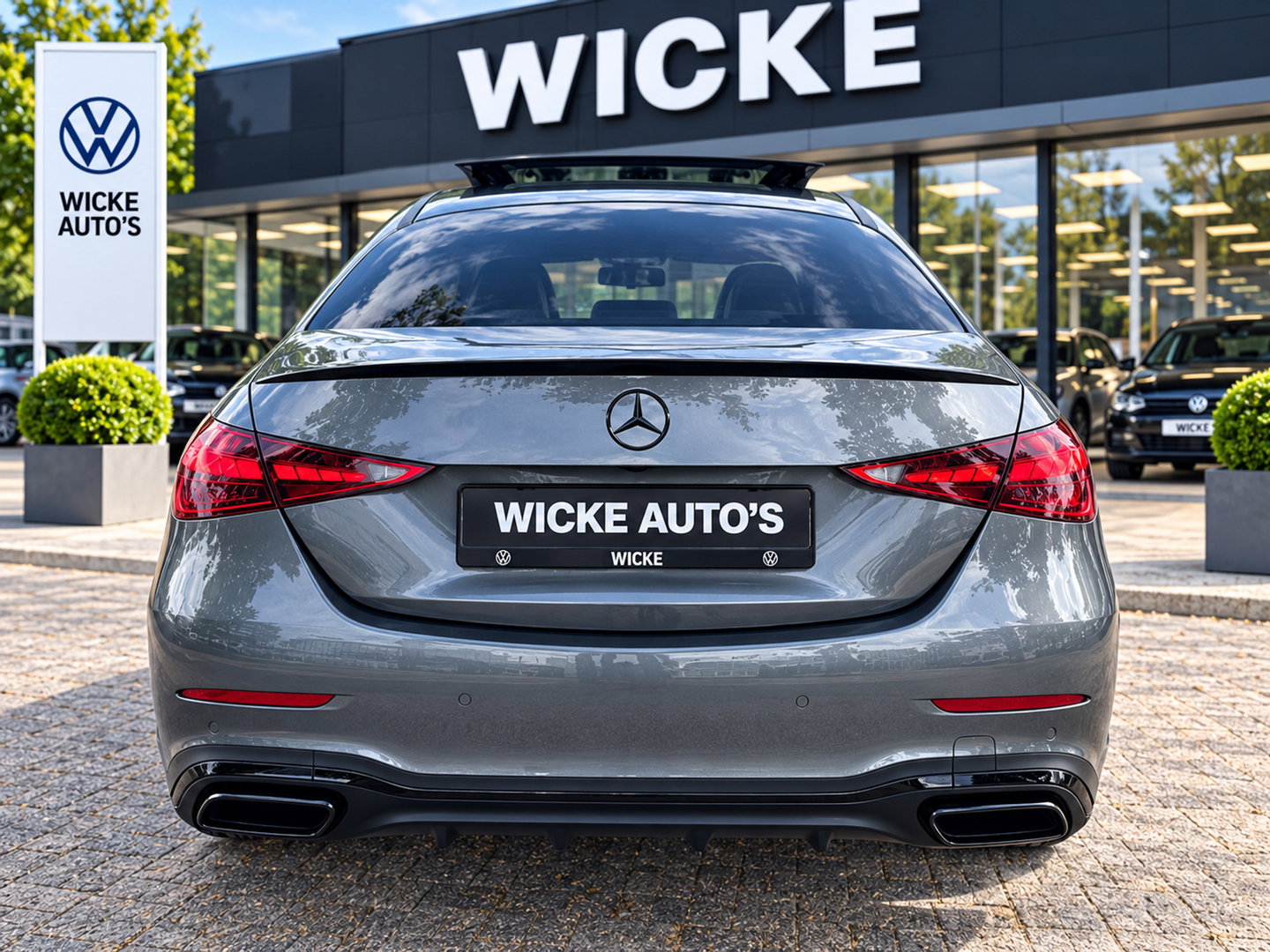 Mercedes-Benz C-Klasse 300 e AMG Line Panorama Camera Burmester