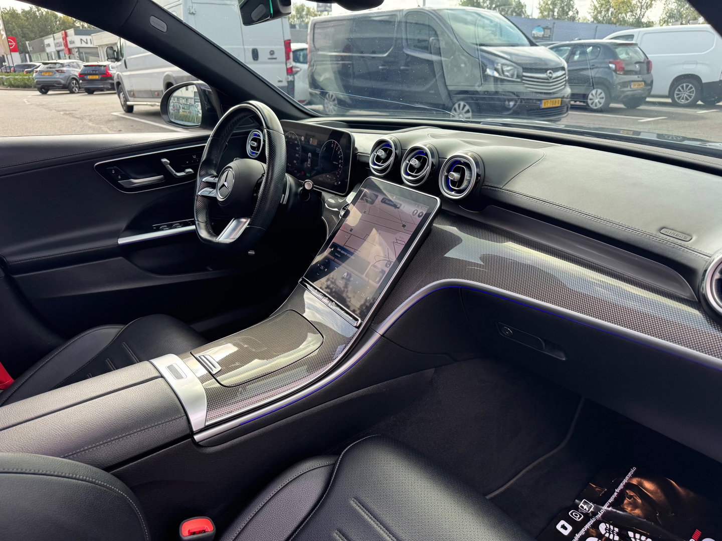 Mercedes-Benz C-Klasse 300 e AMG Line Panorama Camera Burmester