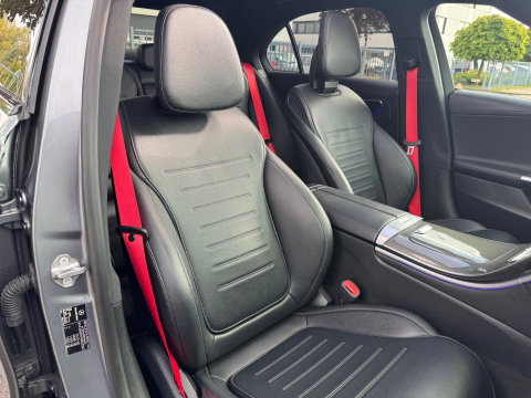 Mercedes-Benz C-Klasse 300 e AMG Line Panorama Camera Burmester