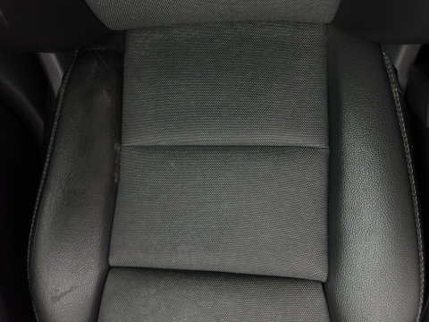 Mercedes-Benz GLA 180 d Lease Edition (INCL.BTW) *LEATHER-FABRIC | XENON | NAVI-FULLMAP | COMFORT-SEATS | AIRCO | PDC | CRUISE | 17''ALU*